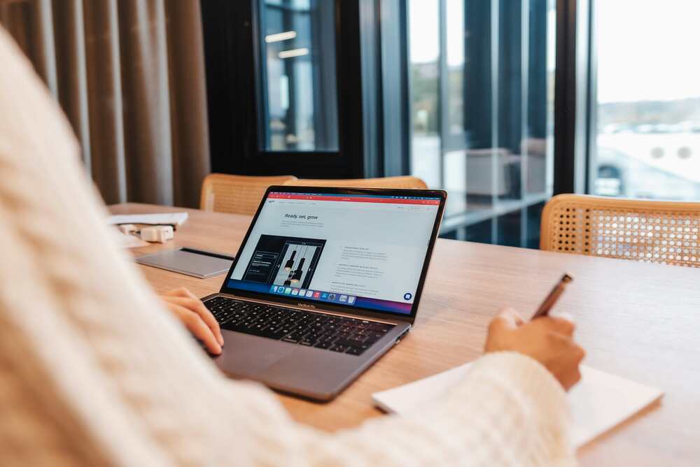 Plateforme DevFinders pour recruter un développeur en Suisse